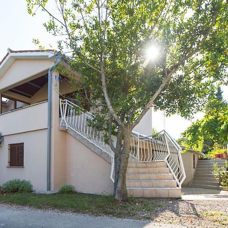 Apartman Ana لابين المظهر الخارجي الصورة