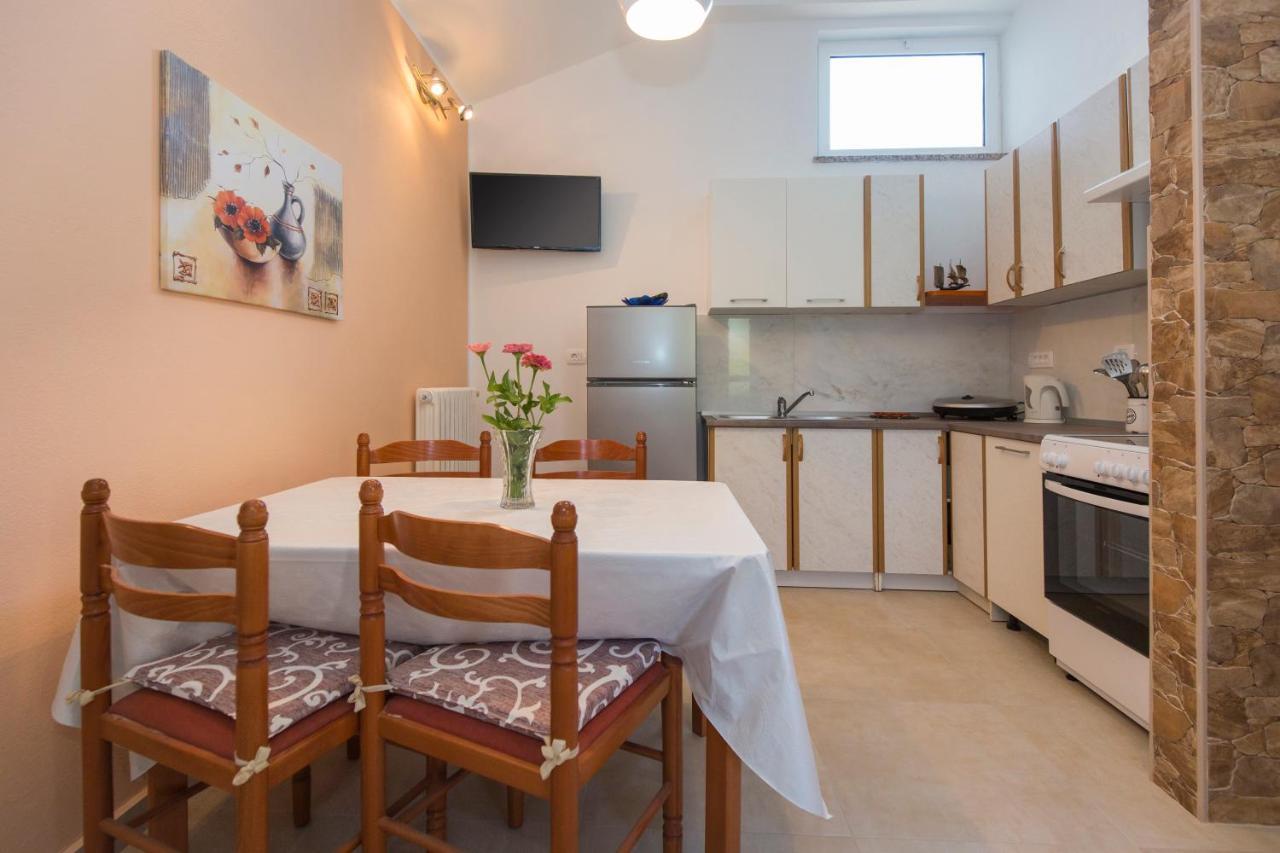 Apartman Ana لابين المظهر الخارجي الصورة
