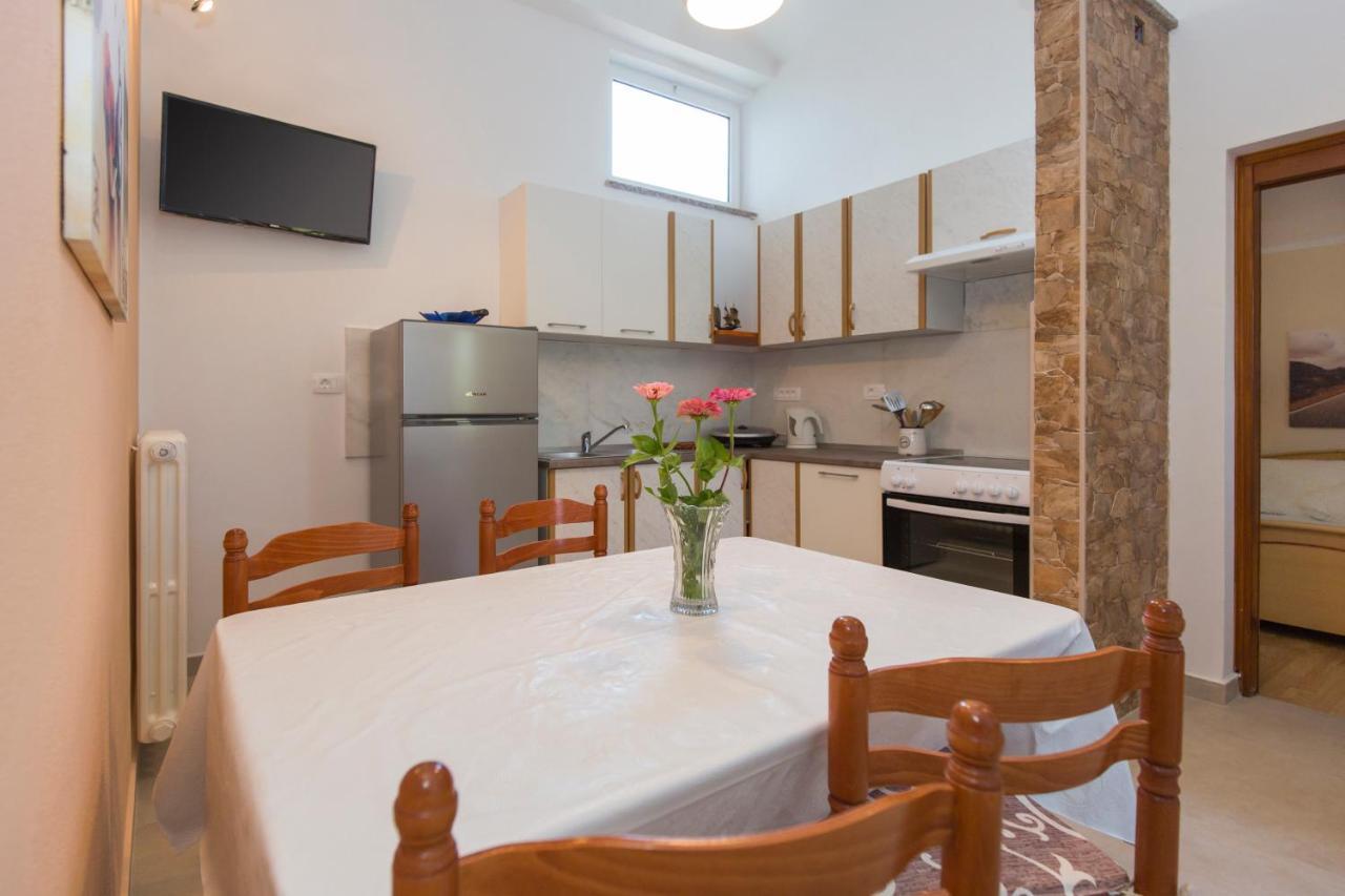 Apartman Ana لابين المظهر الخارجي الصورة